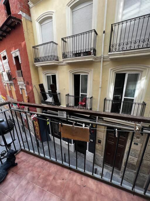 Old Town 1 Bedroom Hideaway Alicante Exterior photo